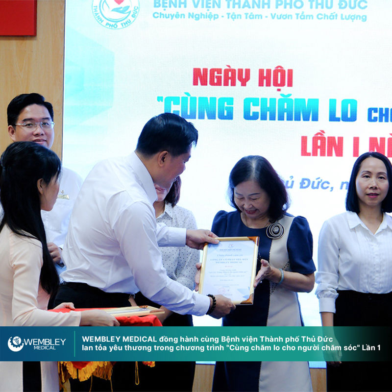 WEMBLEY MEDICAL Honors Healthcare Heroes in First-Ever "Cung Cham Lo Cho Nguoi Cham Soc" Event