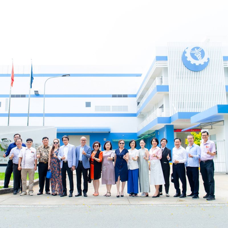 WEMBLEY MEDICAL is honored to welcome the Young Business People Association Gold (YBA GOLD) - to wish for spring & visit the factory